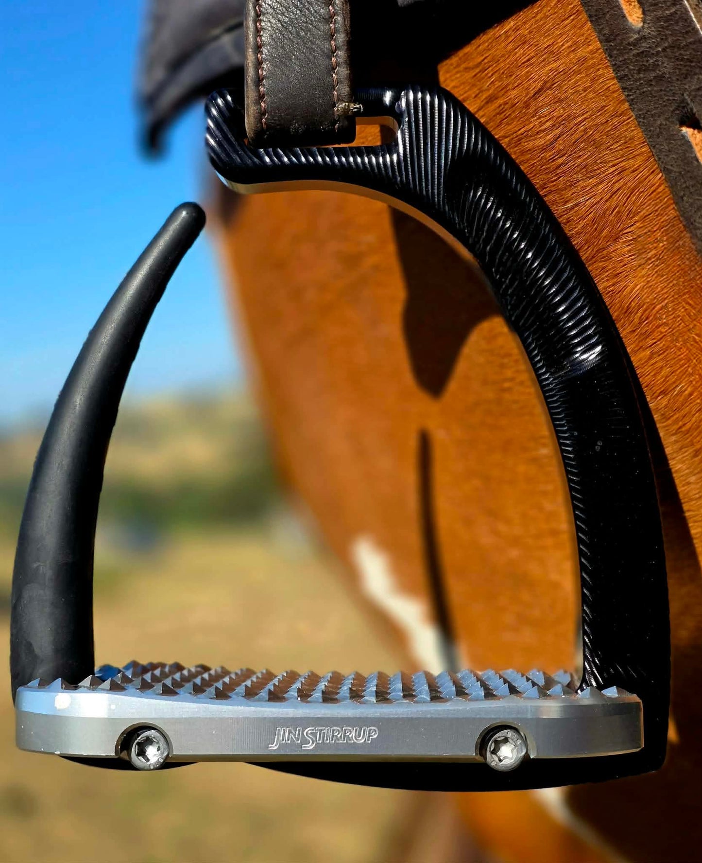 JS AIR - Safety Release Stirrup - Black (DN)